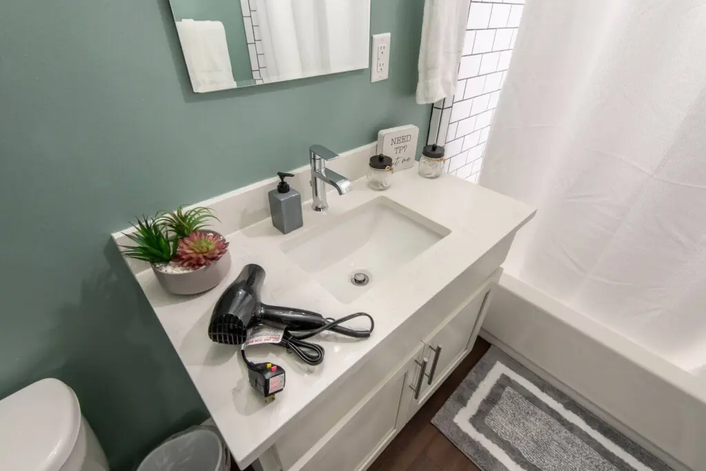 04543912 55b6 4c60 8fa2 659f8b4a860f