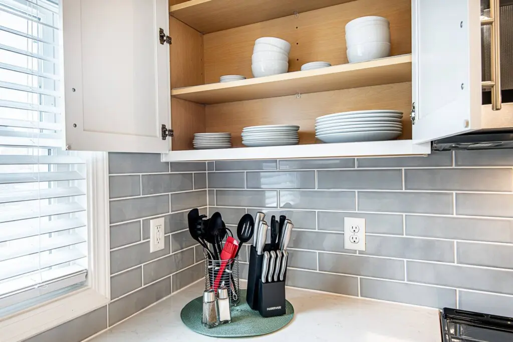 407ac692 73d3 4a0f bec2 2a6e18de5a35