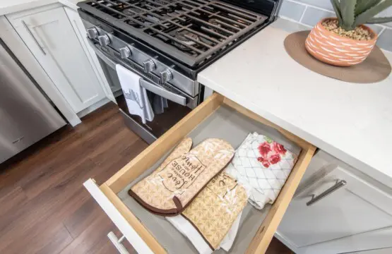 4a602980 d56a 4576 b2cf 2e8a1ff63fa6