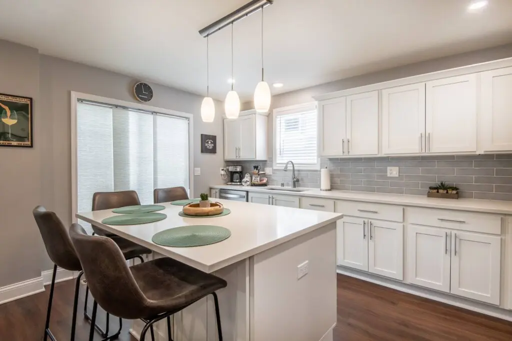 6062a8e9 f8a0 41f4 8daa 8b9f4c09e7fd