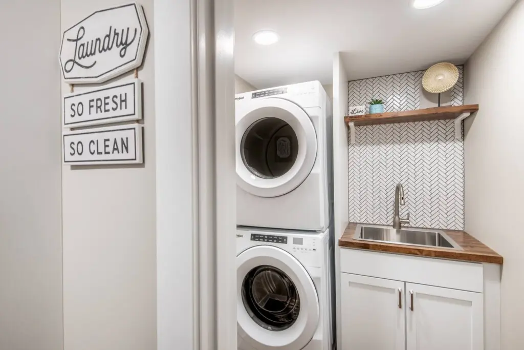 67d7f67e bcee 4113 acb7 6875137407b3