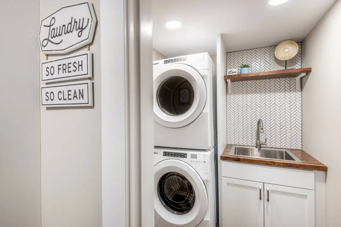 67d7f67e bcee 4113 acb7 6875137407b3