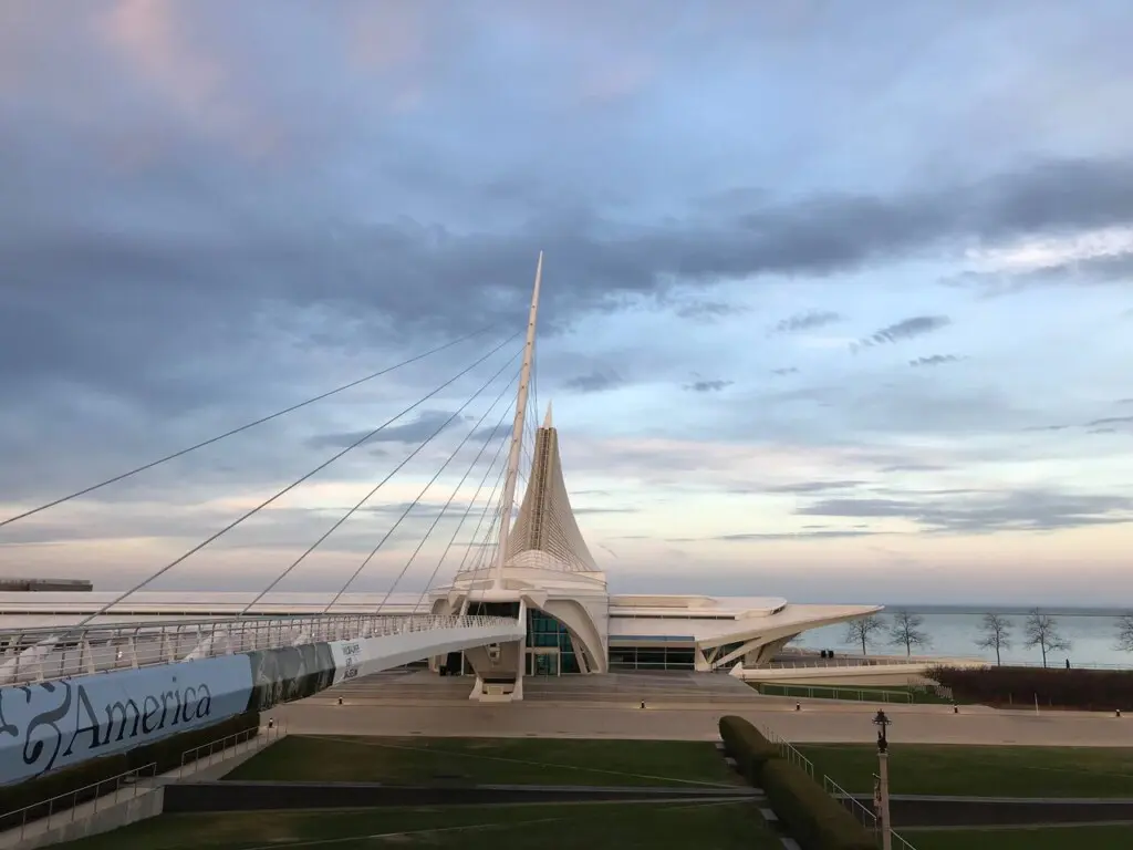 6b6d3096 48d2 4b9c 8b7c 3a8ba3cf6d67