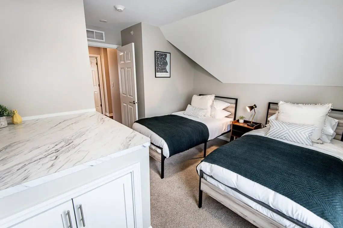 b6f08d76 5e95 46c5 b6a9 b89a2a3cb062