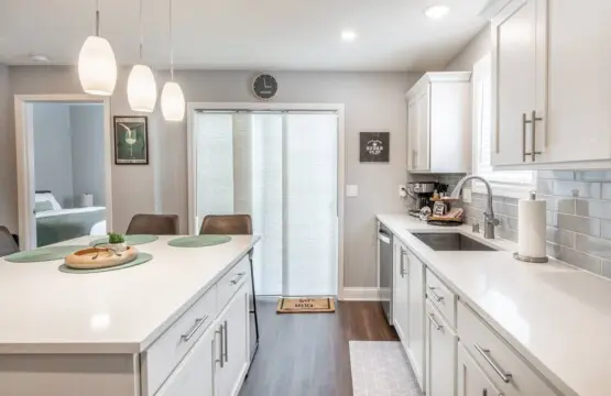 d833ea70 b56c 4270 b35a 64e81c75218c