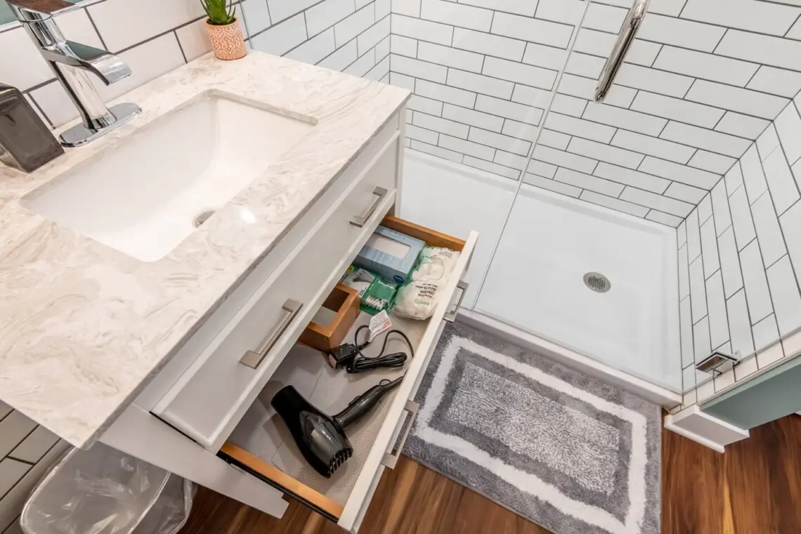 ec049c9a 6b32 4abd b062 e249da2793c3