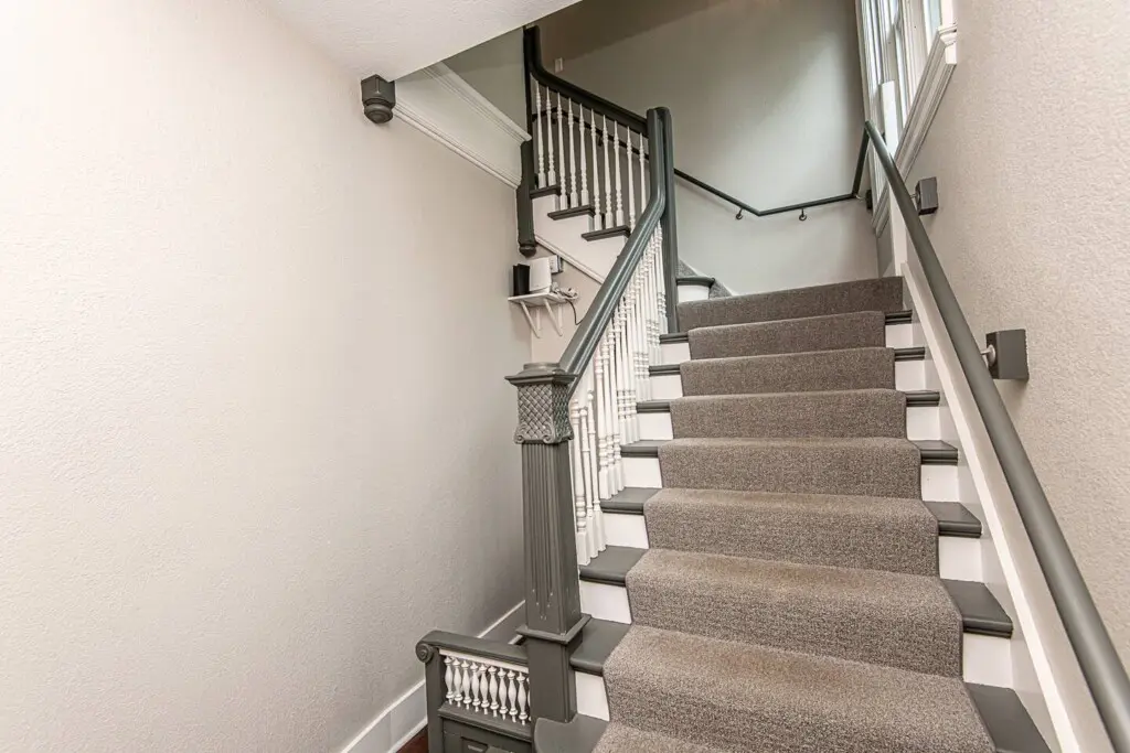 ec11a880 6322 4380 939a cbea55740332