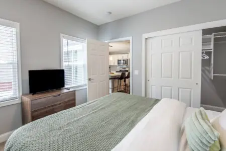 f9fd2e8a 97b5 4d5a abc9 e34bfc98e93e