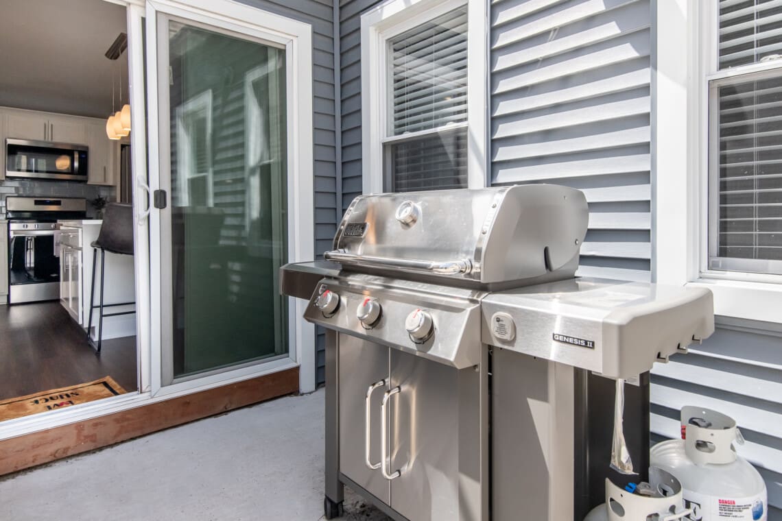 1530 N Cass 48