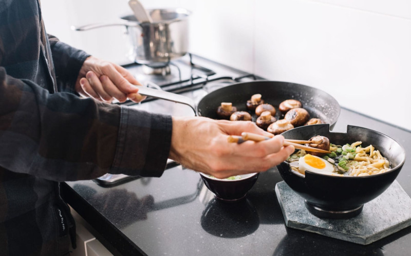 cooking asian noodles scaled 1.jpg